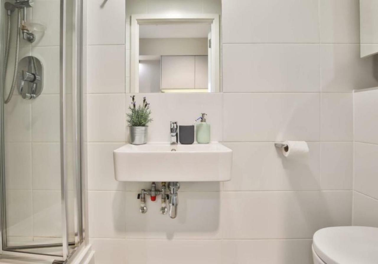 Hashtag South Bank Campus Accommodation Лондон Экстерьер фото
