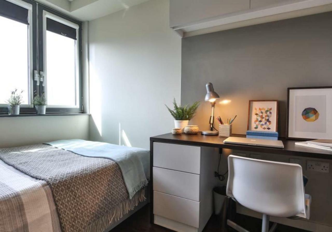 Hashtag South Bank Campus Accommodation Лондон Экстерьер фото